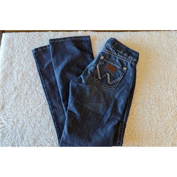 Wrangler Mae Premium Patch Low Rise Boot Cut Jeans  Sz  3/4 x 34 - Picture 6 of 9